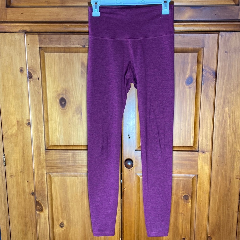 Old Navy Active Go-Dry Cranberry Full Length Leggings